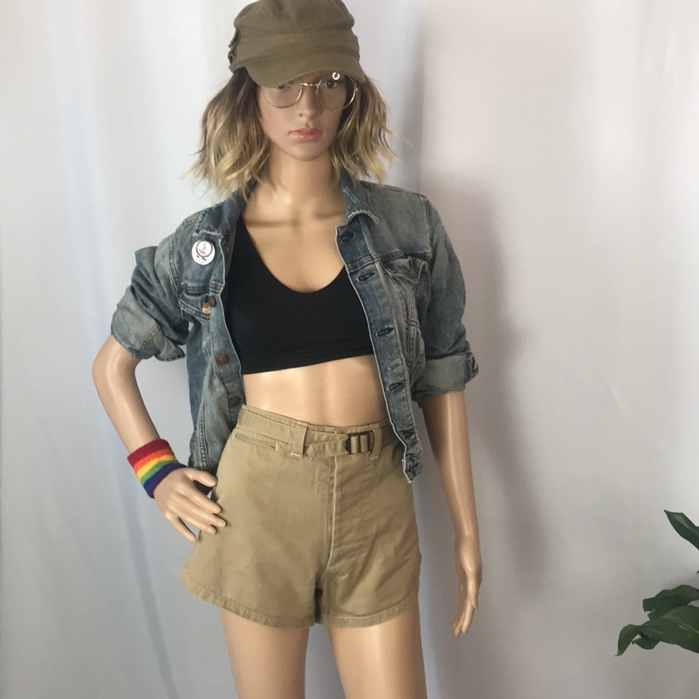 ⭐️VINTAGE ⭐️12”rise Camp Councilor Short S…